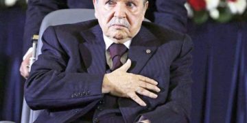 Image processed by CodeCarvings Piczard ### FREE Community Edition ### on 2019-02-19 13:04:34Z |  |